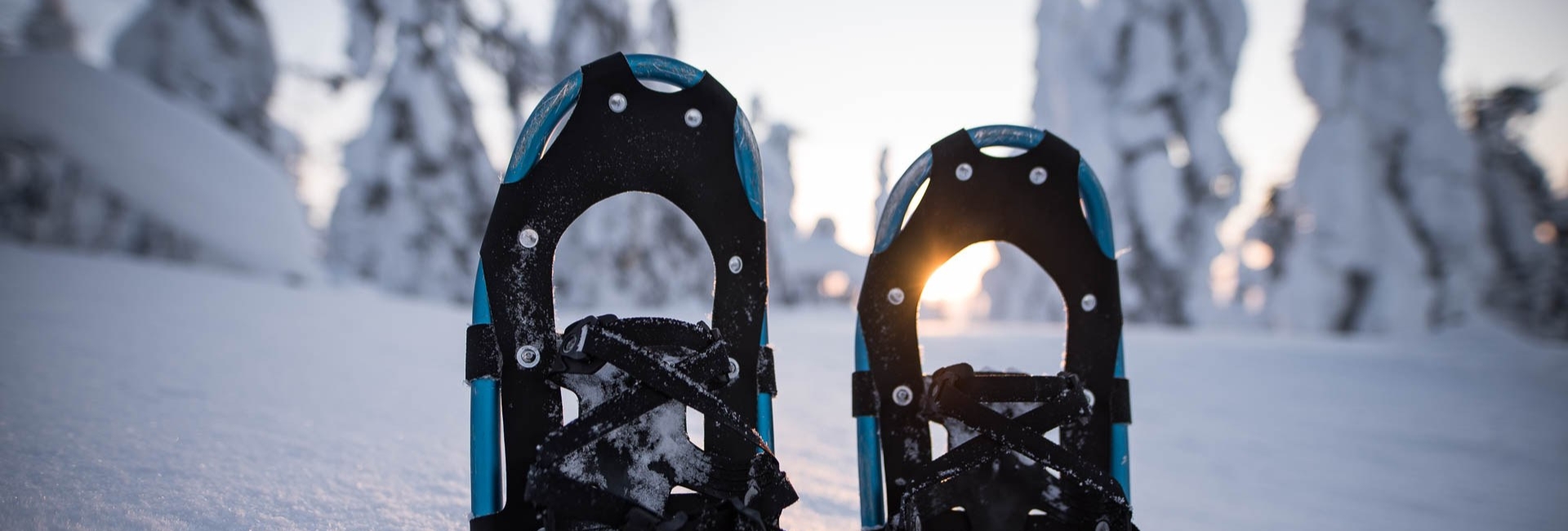 Bomba Safaris Tubbs Frontier snowshoes