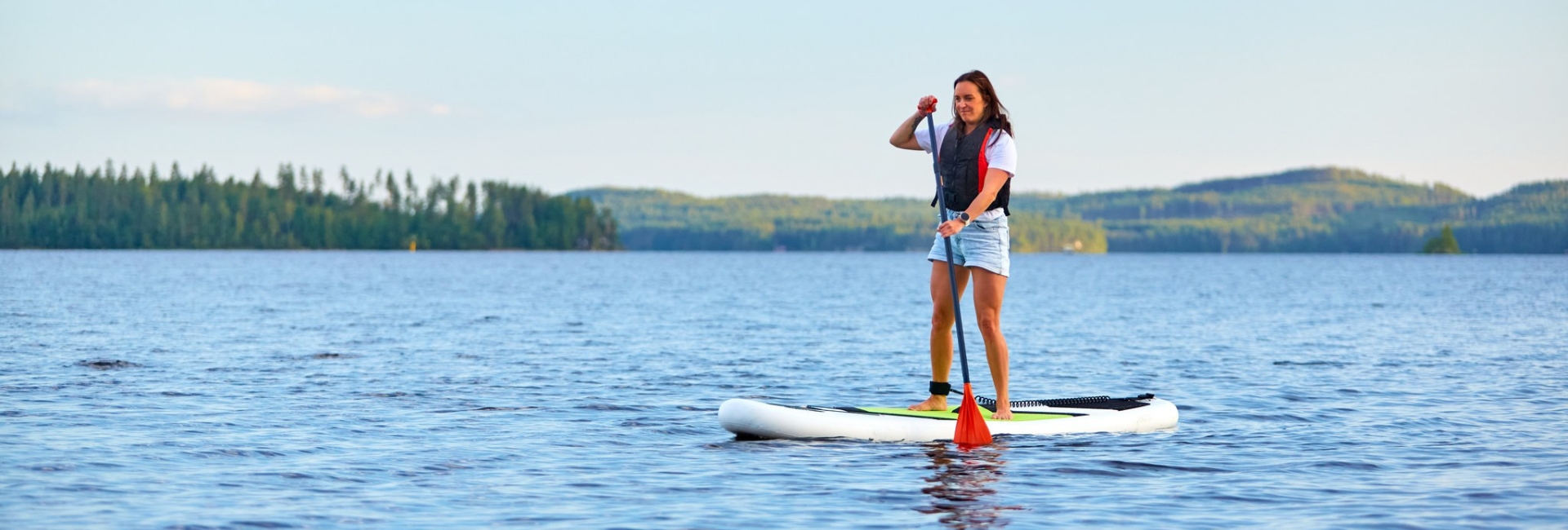 SUP-boarding on lake Pielinen